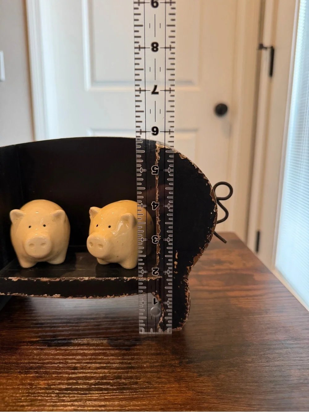 Rustic Pig Shelf with Cream Ceramic Pig Salt & Pepper Set